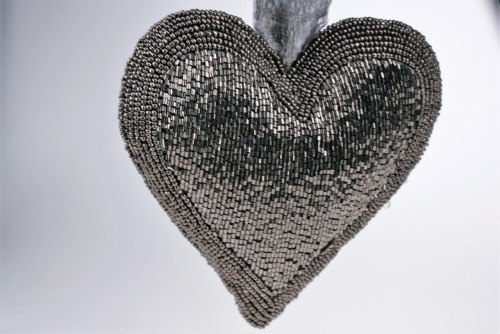 11-070-15 Heart 15cm new grey