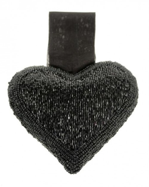 11-077-07 Heart 7.5cm black